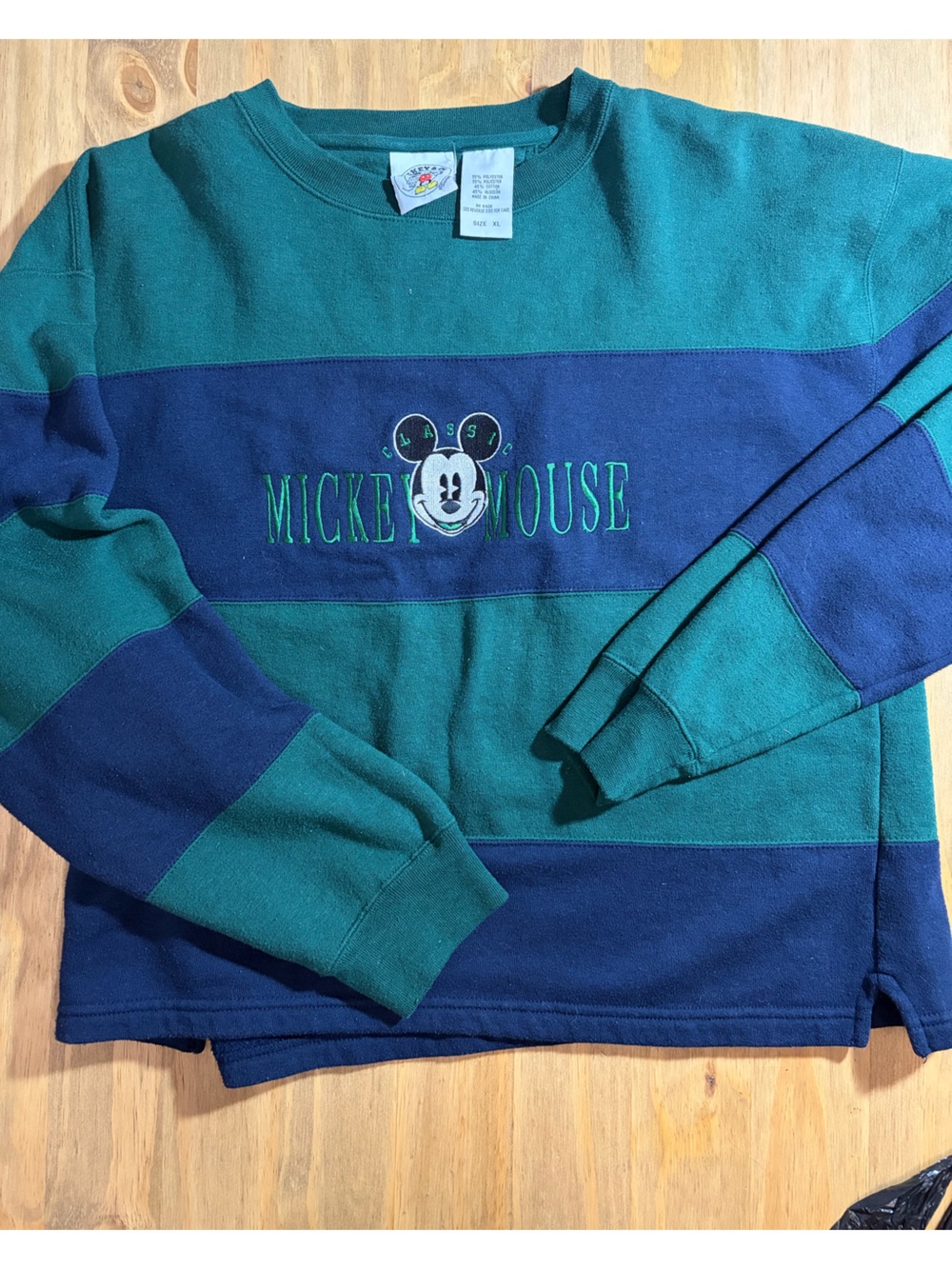 Vintage 90s Mickey & Co. Mickey
Mouse Logo Colorblock Fleece
Crewneck